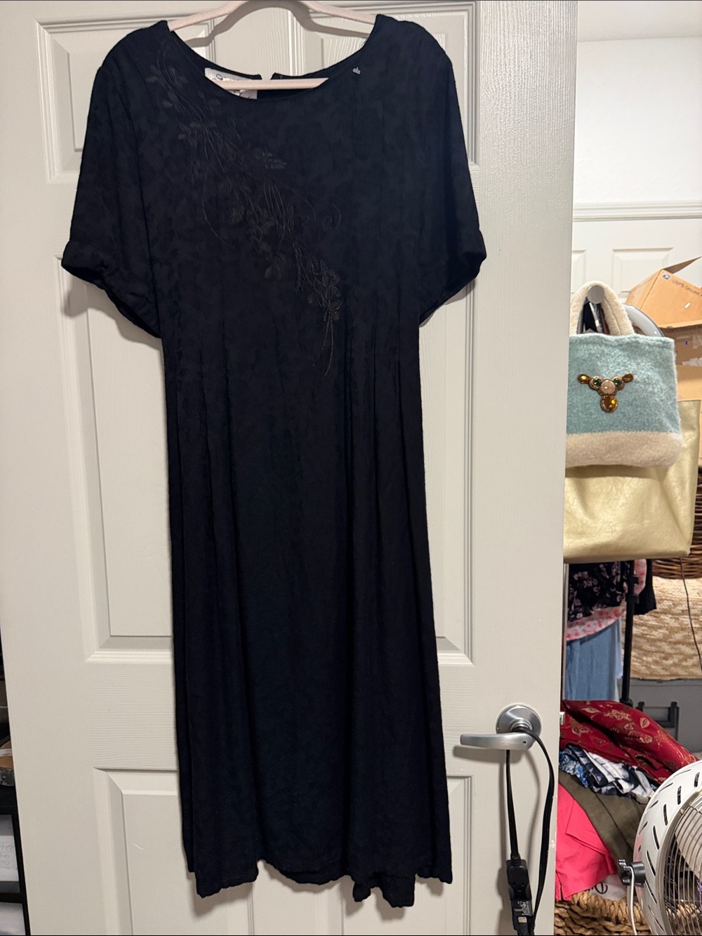 Sarah Elizabeth Black Maxi Dress with Short Sleeves